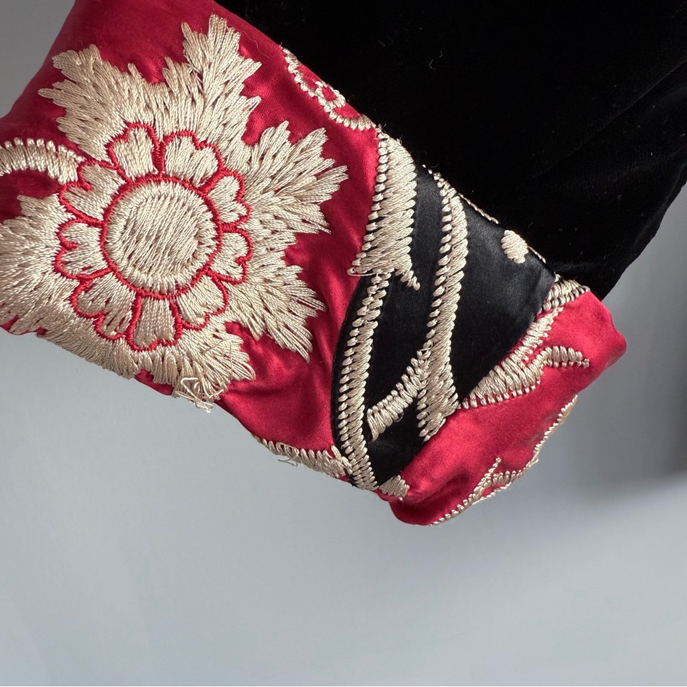 Shanghai Tang Black Velvet Chinese Mandarin Jacket Silk Embroidered Lining US 14 - Picture 10 of 16
